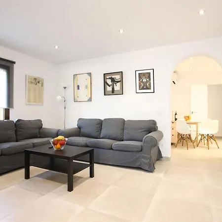 Villa Charming Mallorca 3 Bedrooms Townhouse Alnair Port de Pollença